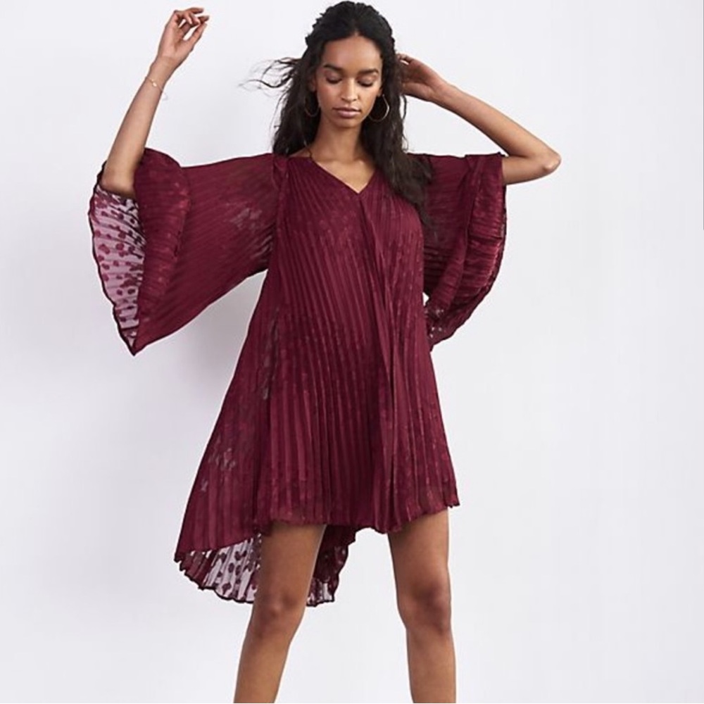NWT Anthropologie Maroon Pleated Velvet and Sheer Kimono Dress